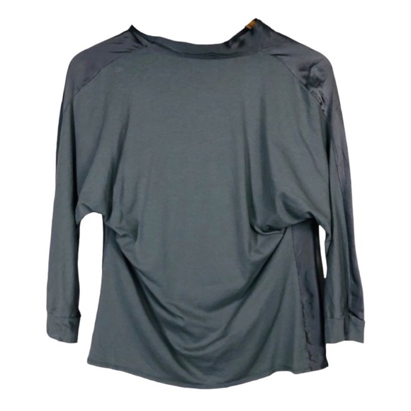 Cassis Collection Grey Long Sleeve Silk Mixed Media Top with Neck Tie Medium - Picture 2 of 9